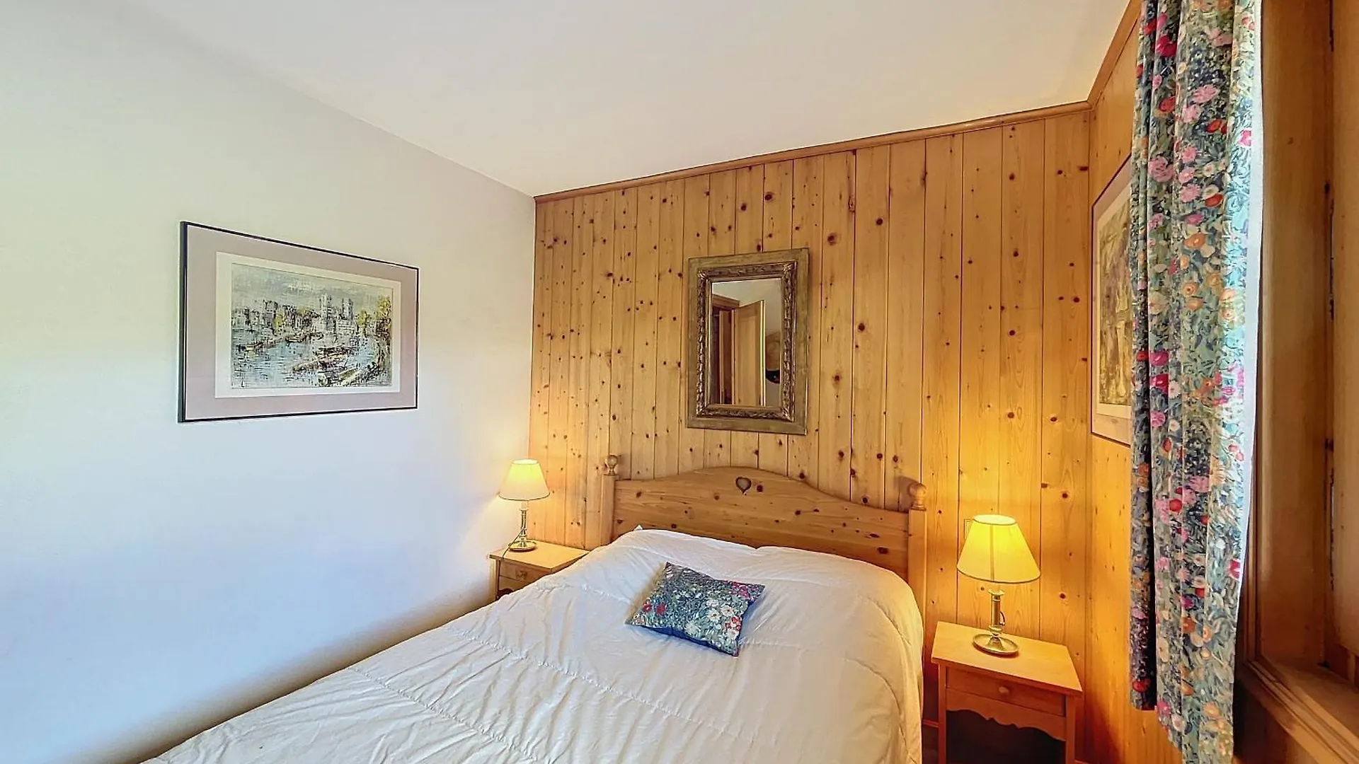 Appartement Mont Blanc : 2 Chambres, Terrasse, Parking Et Equipements Modernes - Fr-1-560-131 Demi-Quartier