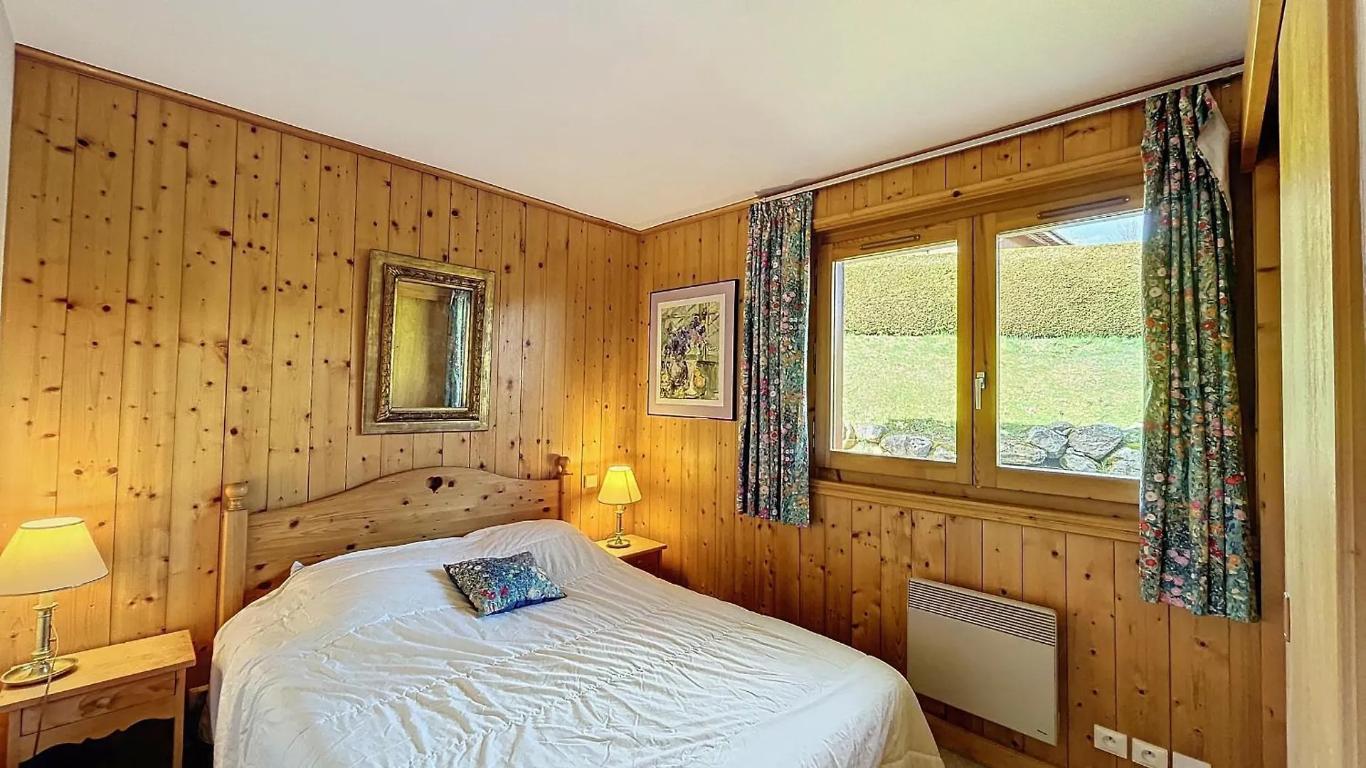 Apartment Appartement Mont Blanc : 2 Chambres, Terrasse, Parking Et Equipements Modernes - Fr-1-560-131 Demi-Quartier
